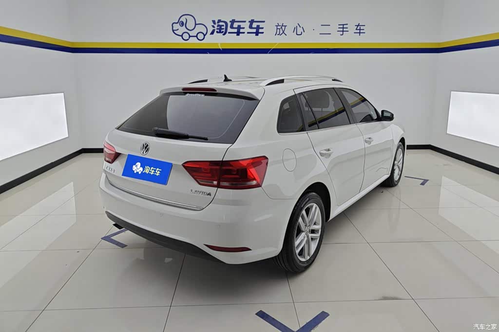 2015 Volkswagen Lavida Tour 1.6L Automatic Comfort Edition, фото 3, лот 11213335