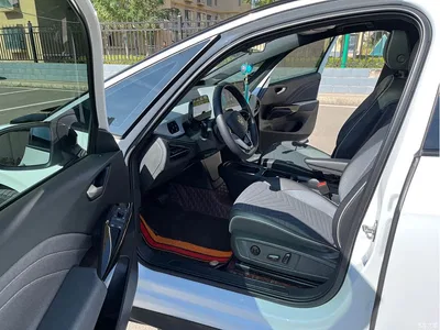 2025 Volkswagen ID.3 Smart Outstanding Edition, фото 4, лот 10667576