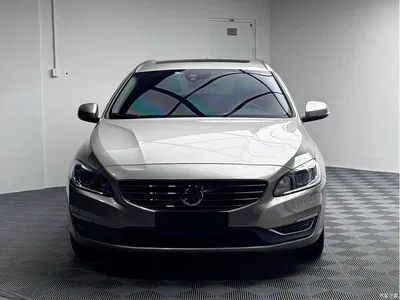 2016 Volvo V60 T5 Momentum Edition, фото 2, лот 10363875