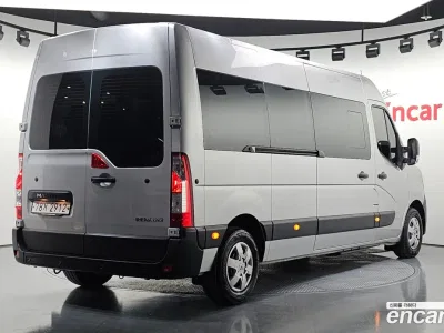2020 Renault Master 2.3 15-Seater, фото 2, лот 10191021