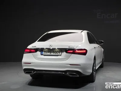 2022 Mercedes-Benz E-Class E220d 4MATIC AMG Line, фото 4, лот 11209600