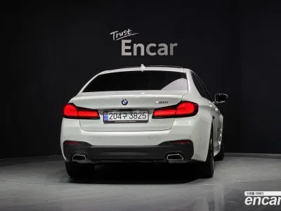 2023 BMW 5-Series 520i M Sport, фото 4, лот 10062175