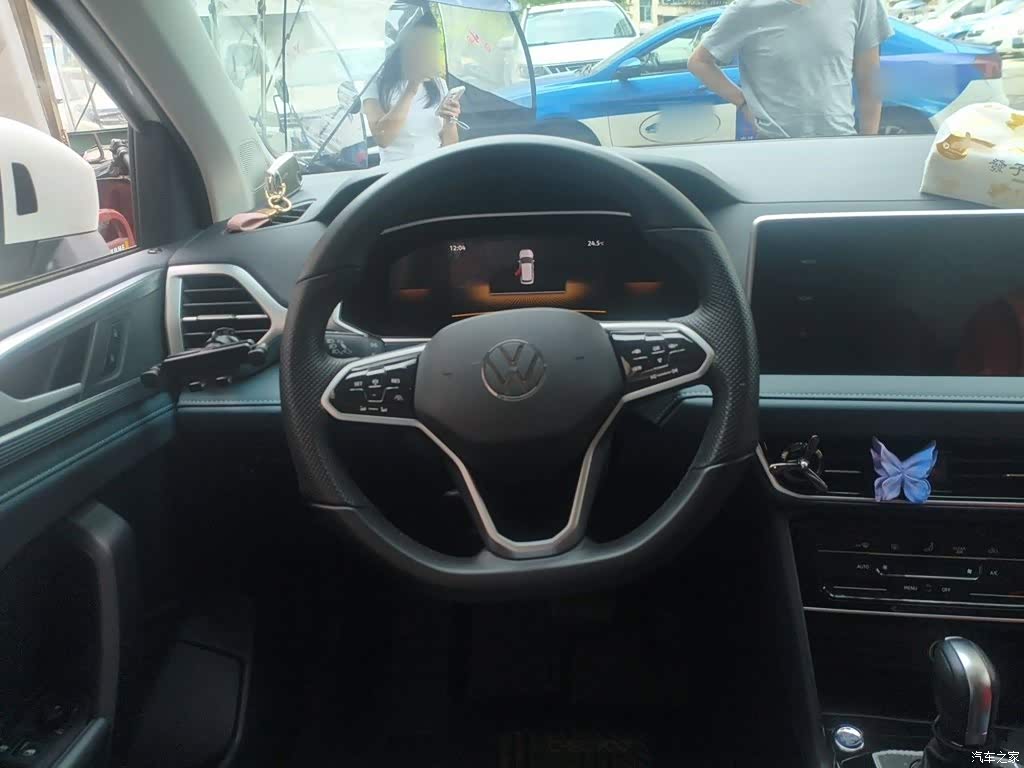 2023 Volkswagen Tharu 300TSI 2WD Bright Moon Edition, фото 3, лот 11196662