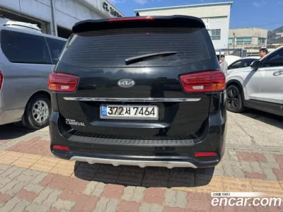 2019 Kia Canival 9-Seater Noblesse, фото 2, лот 11194279