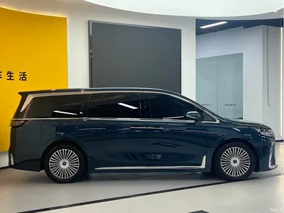 2025 Voyah Auto Voyah Dreamer PHEV AWD Flagship Kunpeng Edition, фото 4, лот 10358347