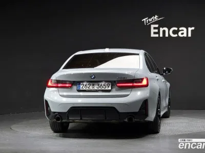 2025 BMW 3-Series 320i M Sport, фото 4, лот 10780987