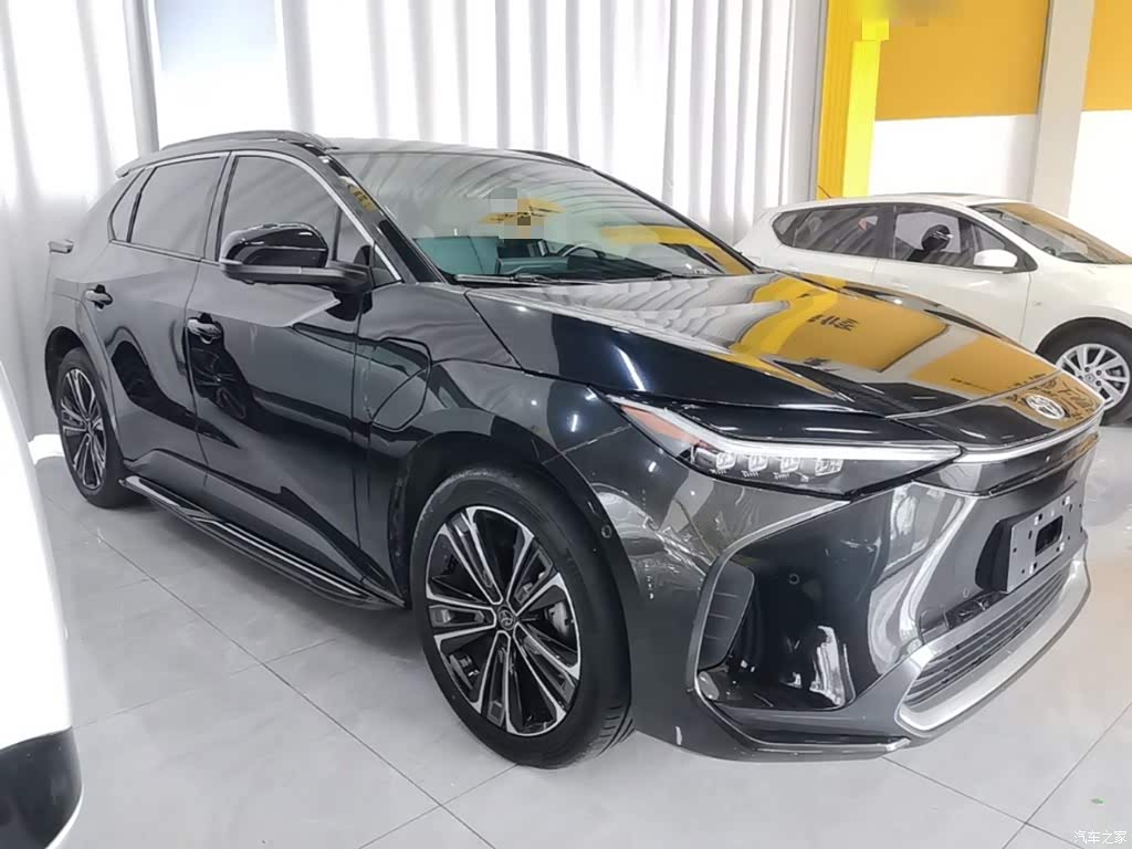 2022 Toyota FAW Toyota bZ4X AWD High Performance Premium Edition, фото 4, лот 11137366