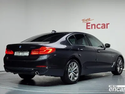 2018 BMW 5-Series 520i Luxury, фото 1, лот 10055204