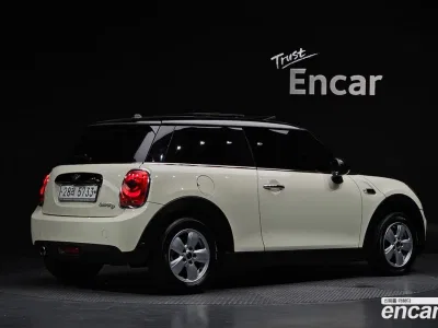 2017 Mini Cooper Mid, фото 2, лот 10145785