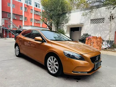2013 Volvo V40 T5 Prestige Edition, фото 3, лот 10453408