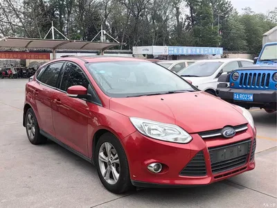 2012 Ford Focus Hatchback 1.6L Manual Trend, фото 3, лот 10293794