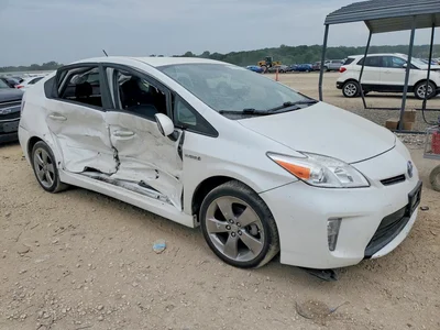 2013 TOYOTA PRIUS PERSONA SERIES SE, фото 4, лот 10544918