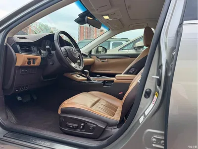 2015 Lexus ES 300h Luxury Edition, фото 4, лот 10314368