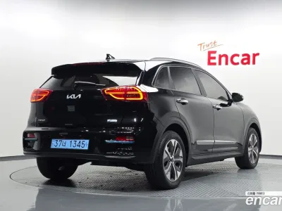 2022 Kia Niro Noblesse, фото 1, лот 11548396
