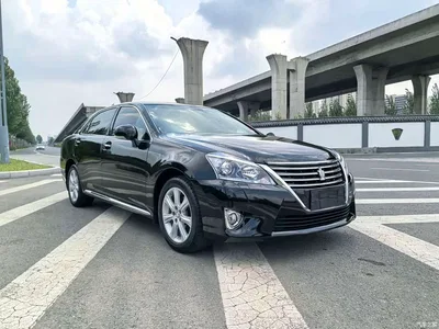 2012 Toyota Crown 2.5L Royal Navigation Edition, фото 3, лот 10325109