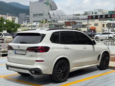 2026 BMW X5 xDrive 40d M Sport Online Exclusive Editon, фото 1, лот 10190153