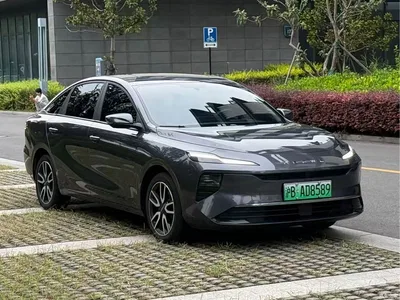 2025 Roewe D6 520km Smart Edition, фото 3, лот 10885833