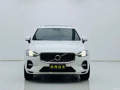 2023 Volvo XC60 B5 AWD Smart Luxury Edition, фото 2, лот 10685094