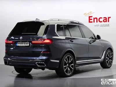 2022 BMW X7 xDrive 40i M Sport 6STR, фото 2, лот 10113368