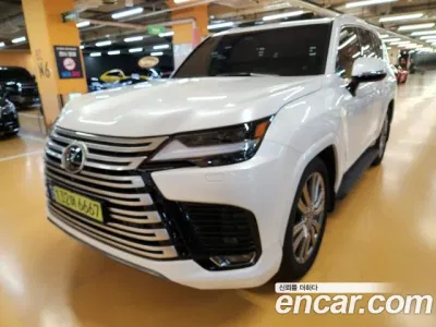 2025 Lexus LX 700h VIP, фото 2, лот 10033702