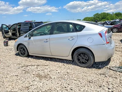 2012 TOYOTA PRIUS TWO, фото 2, лот 10552673