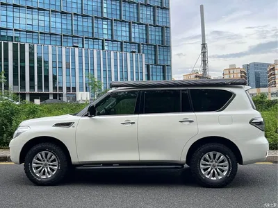 2018 Nissan Patrol 4.0L Leadership, фото 4, лот 10339648