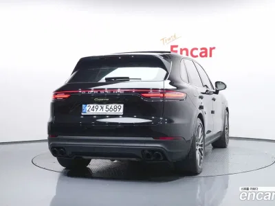 2023 Porsche Cayenne 3.0 E-HYBRID PLATINUM EDITION, фото 4, лот 10207467