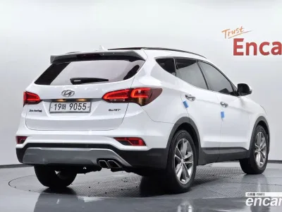 2016 Hyundai Santafe Diesel 2.2 2WD, фото 1, лот 10097477