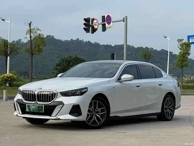 2024 BMW i5 eDrive 35L M Sport Package, фото 1, лот 10473817