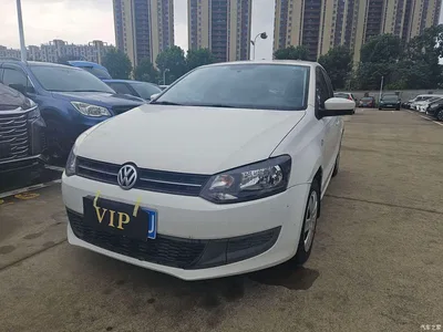2013 Volkswagen Polo 1.4L Manual Comfort Edition, фото 1, лот 10416855