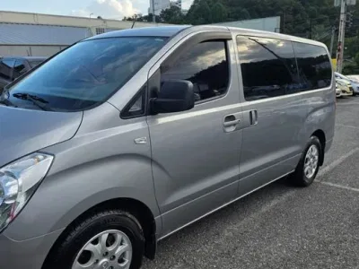 2012 Hyundai Starex 5-Seater VAN, фото 2, лот 10191941
