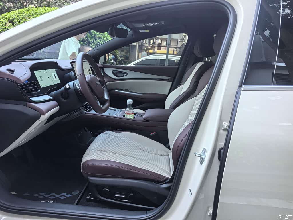 2026 BYD Seal 07 DM-i DM-i 1.5T 230km Flagship, фото 4, лот 11216629