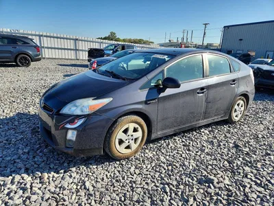 2011 TOYOTA PRIUS FOUR, фото 1, лот 10500287