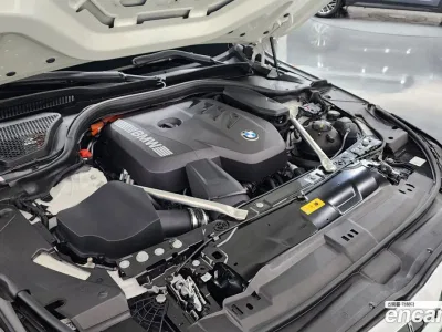 2025 BMW 5-Series 530e M Sport, фото 4, лот 10044950