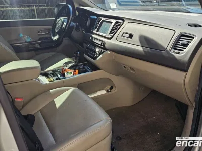 2015 Kia Canival 11-seater Prestige, фото 4, лот 11013770
