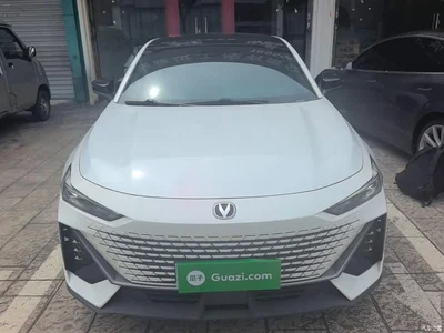 2022 Changan UNI-V 1.5T Premium Model, фото 3, лот 10253178