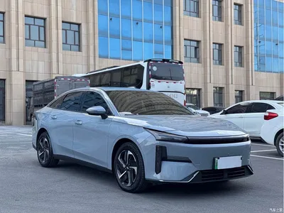 2025 Geely Galaxy Galaxy L6 EM-i 140km Explorer+ Edition, фото 3, лот 11248198