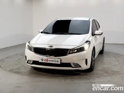 2018 Kia K3 Trendy, фото 1, лот 10059396