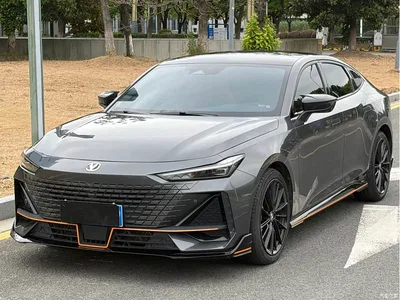 2023 Changan UNI-V 1.5T Sport Edition, фото 1, лот 10605443