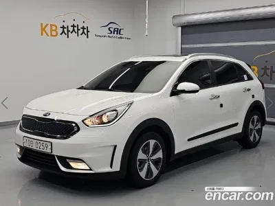 2017 Kia Niro Prestige, фото 1, лот 10327180