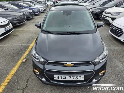 2017 Chevrolet Spark LTZ, фото 2, лот 10373909