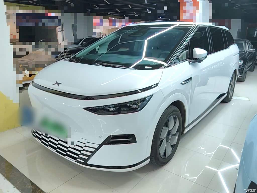 2025 XPeng X9 650 Long Range Max, фото 2, лот 10886631