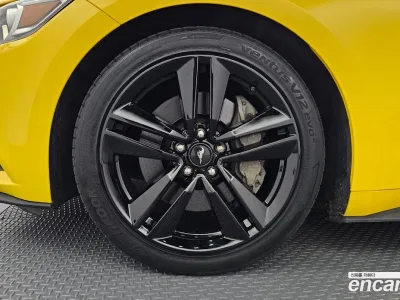 2017 Ford Mustang Convertible, фото 4, лот 10125148