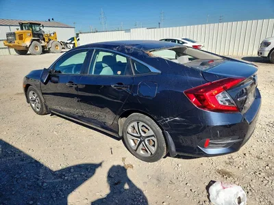 2018 HONDA CIVIC LX, фото 2, лот 11588129