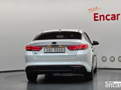 2017 Kia K5 2.0 MX, фото 4, лот 11188628