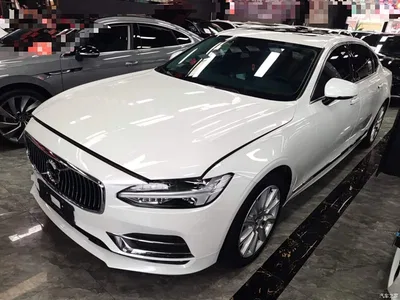 2020 Volvo S90 T5 Momentum Luxury Edition, фото 2, лот 10367936