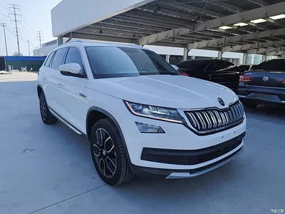 2019 Škoda Kodiaq Facelift TSI330 7-Seater 2WD Luxury Premium Edition China VI, фото 4, лот 10347921