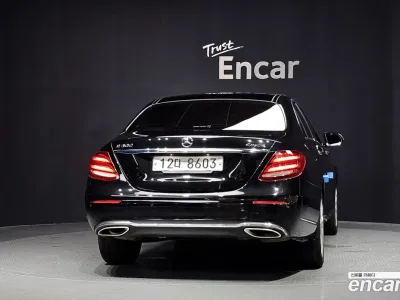 2017 Mercedes-Benz E-Class E300 4MATIC Exclusive, фото 4, лот 10222084