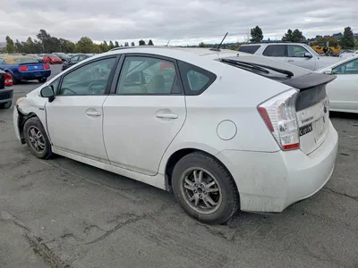 2010 TOYOTA PRIUS IV, фото 2, лот 10533432