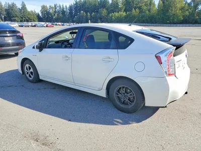 2012 TOYOTA PRIUS TWO, фото 2, лот 10515327